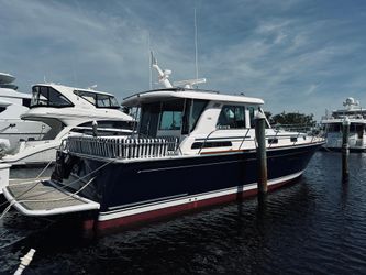 48' Sabre 2014 Yacht For Sale