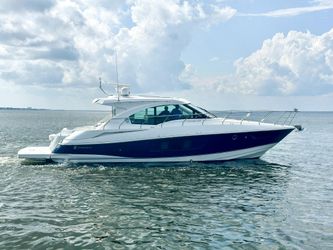 45' Cruisers Yachts 2016