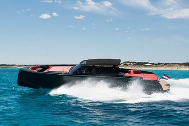 49' Vanquish 2016