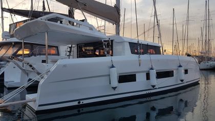 48' Dufour Catamarans 2020