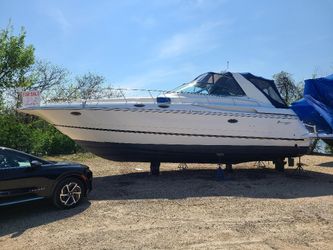 38' Cruisers 2000