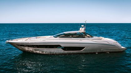 88' Riva 2015