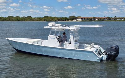 33' Contender 2012
