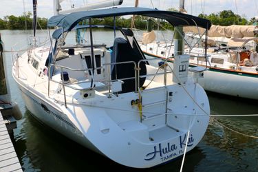 35' Catalina 2006