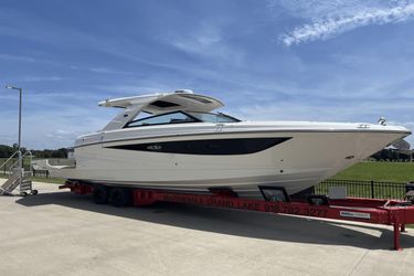40' Sea Ray 2025