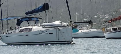 43' Beneteau 2011