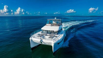 44' Fountaine Pajot 2023