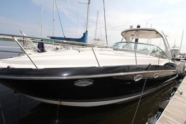 Monterey 340 Sport Yacht