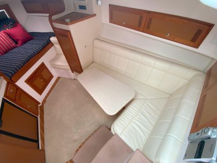 2006 Cabo 32 Express HT