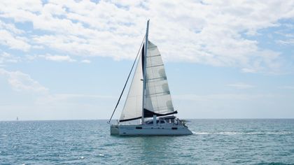 47' Catana 2002