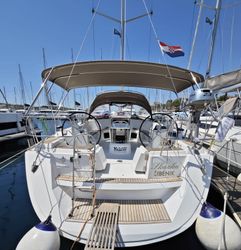 49' Jeanneau 2011