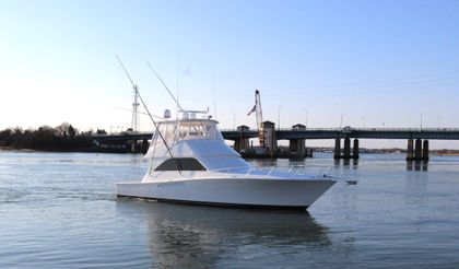 45' Viking 2005