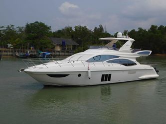 58' Azimut 2011 Yacht For Sale