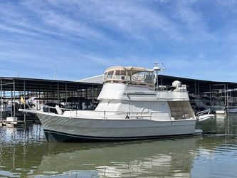 39' Mainship 2002