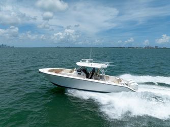 37' Pursuit 2018