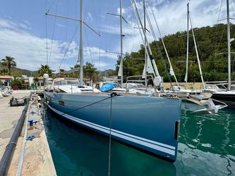66' Jeanneau 2017 Yacht For Sale