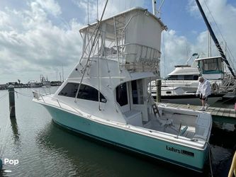 34' Luhrs 2001