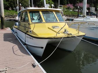 Noosa Cat Shark Cat 700 Series