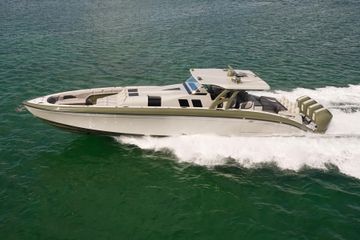 52' Midnight Express 2025
