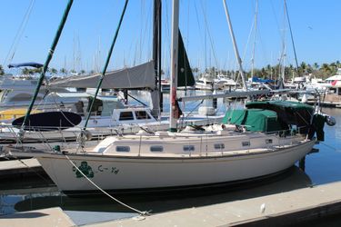 40' Island Packet 1994