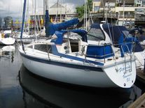 Yamaha Boats 30 ft sailing racer cruiser