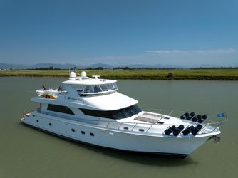 80' Ocean Alexander 2007