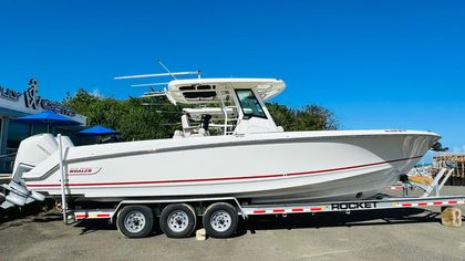 33' Boston Whaler 2023