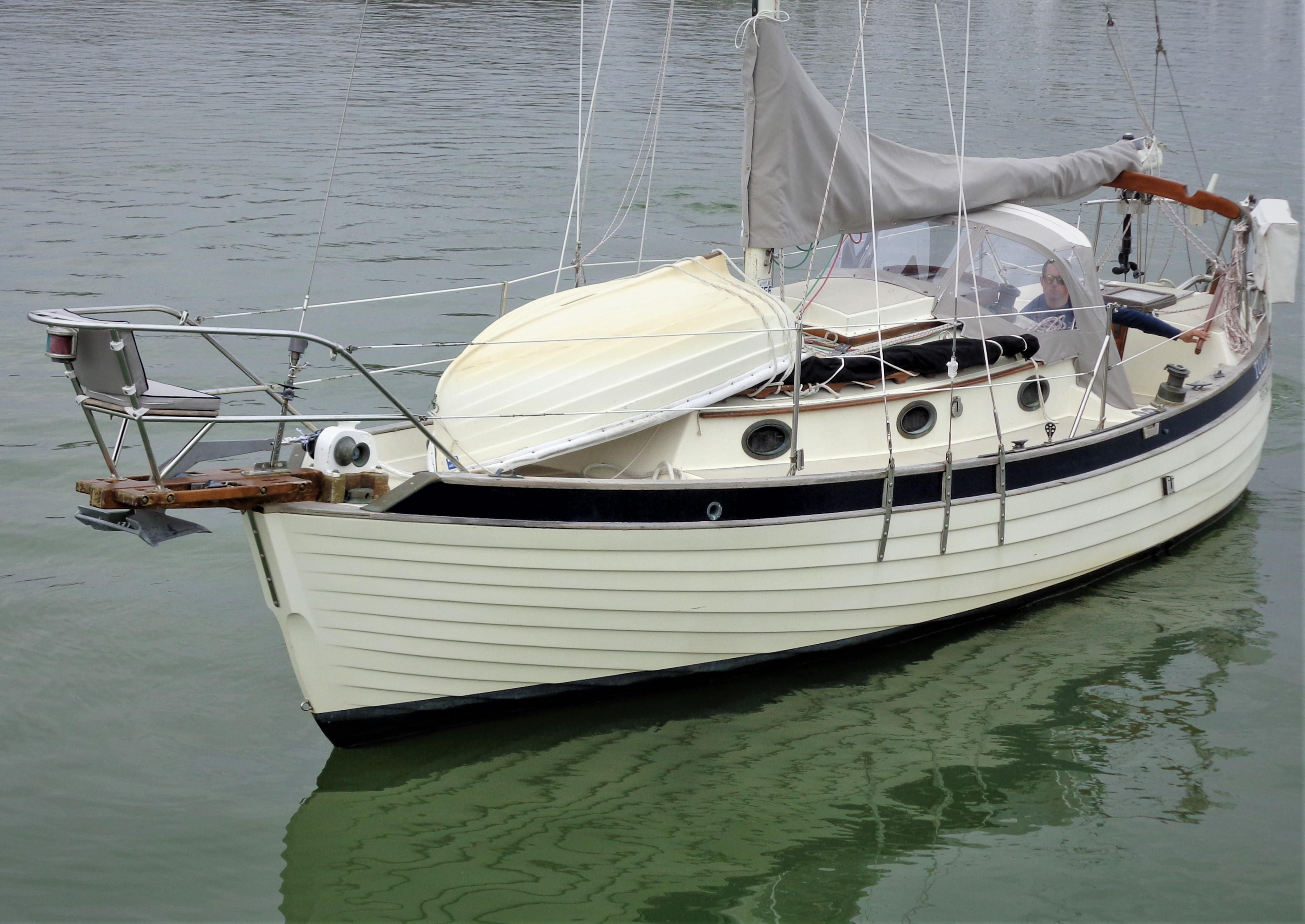 27 foot sailboat for sale