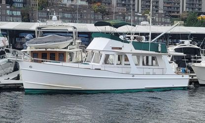 42' Grand Banks 2001