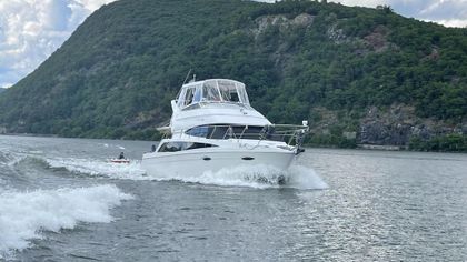 40' Carver 2012 Yacht For Sale