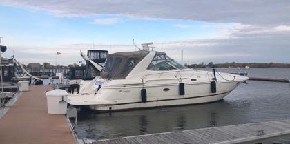 43' Cruisers Yachts 2002