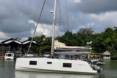 40' Nautitech 2021 Yacht For Sale