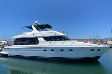 57' Carver 2002 Yacht For Sale