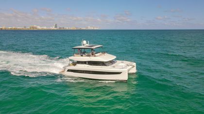 44' Fountaine Pajot 2022