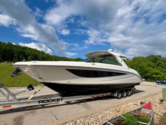40' Sea Ray 2019