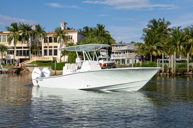 27' Conch 2023 Yacht For Sale
