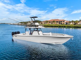 36' Invincible 2019