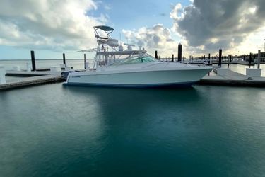 40' Contender 2008