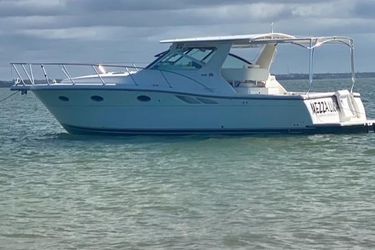 35' Tiara Yachts 1998