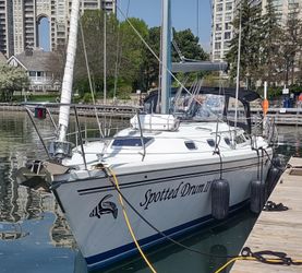 42' Catalina 2004