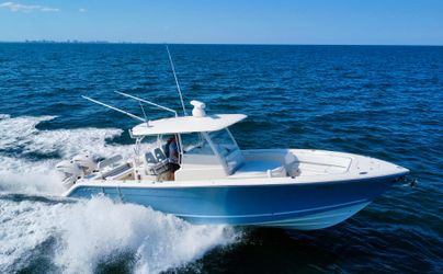 35' Cobia 2020
