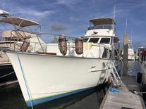 Matthews Motor Yacht