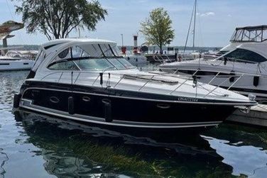 Formula 37 Cruiser