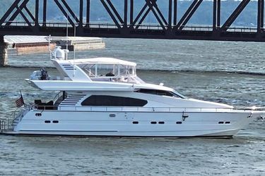 70' Horizon 2000 Yacht For Sale