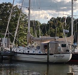 40' Pacific Seacraft 1998
