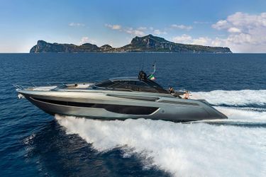 74' Riva 2022