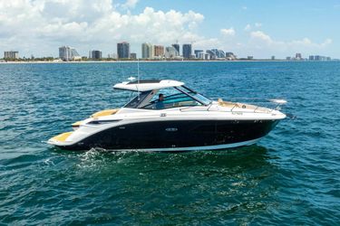 32' Sea Ray 2020