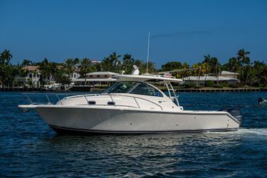 34' Pursuit 2014