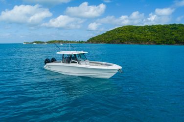 38' Boston Whaler 2022