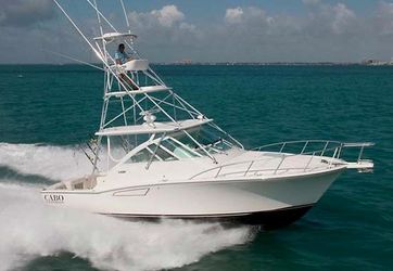 39' Cabo 2013 Yacht For Sale